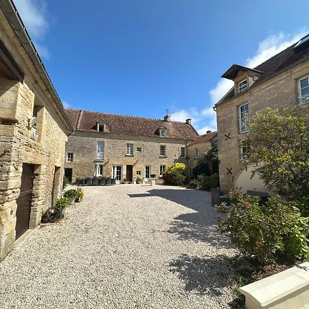 Chambres D'Hotes De L'Ancienne Auberge Thaon Exteriör bild
